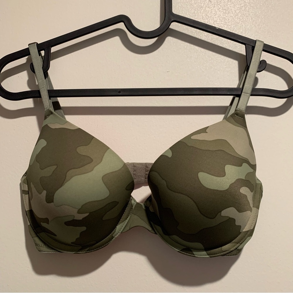 Pink Wear Everywhere Push-up Bra - Picture 3 of 6